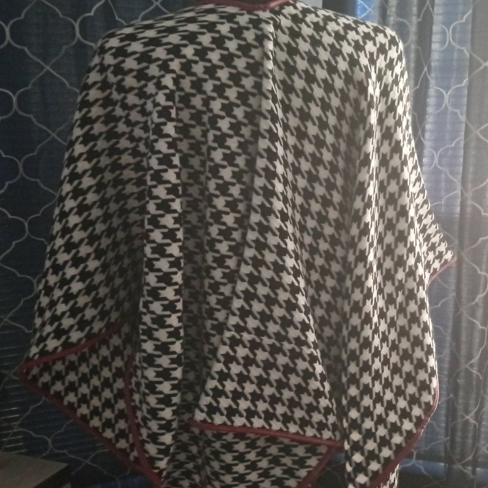 Oversize Wrap - Picture 2 of 5